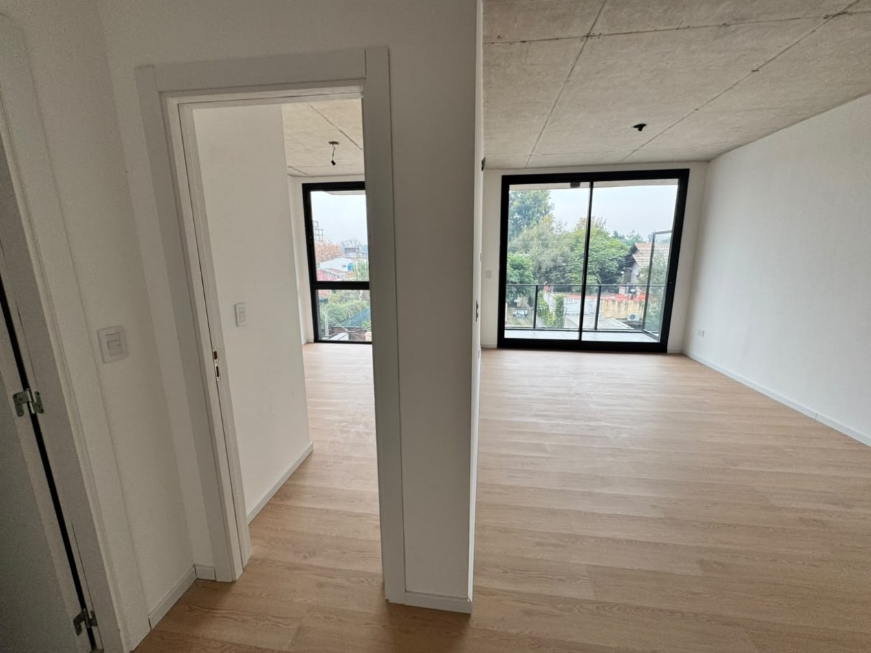 ALQUILER DEPARTAMENTO 2 AMBIENTES AMPLIO CON BALCON