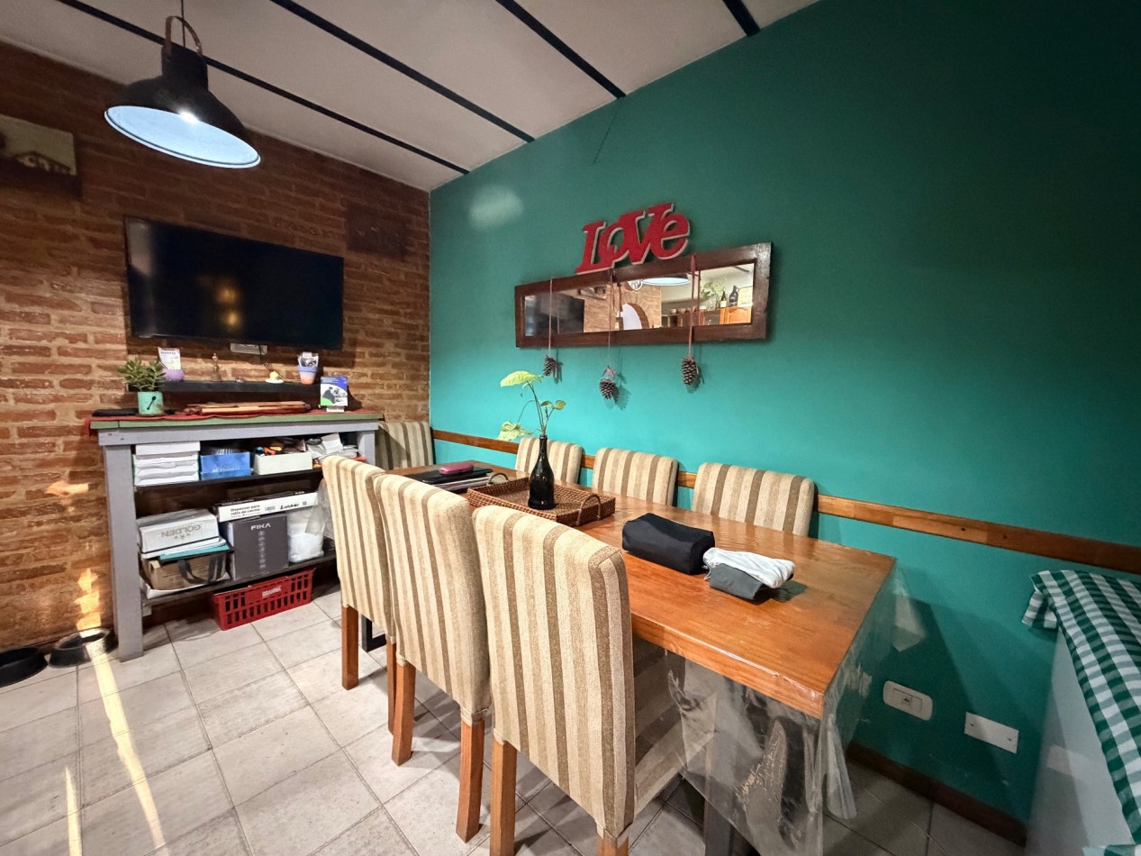 Triplex 4 Ambientes en el Barrio el Solar