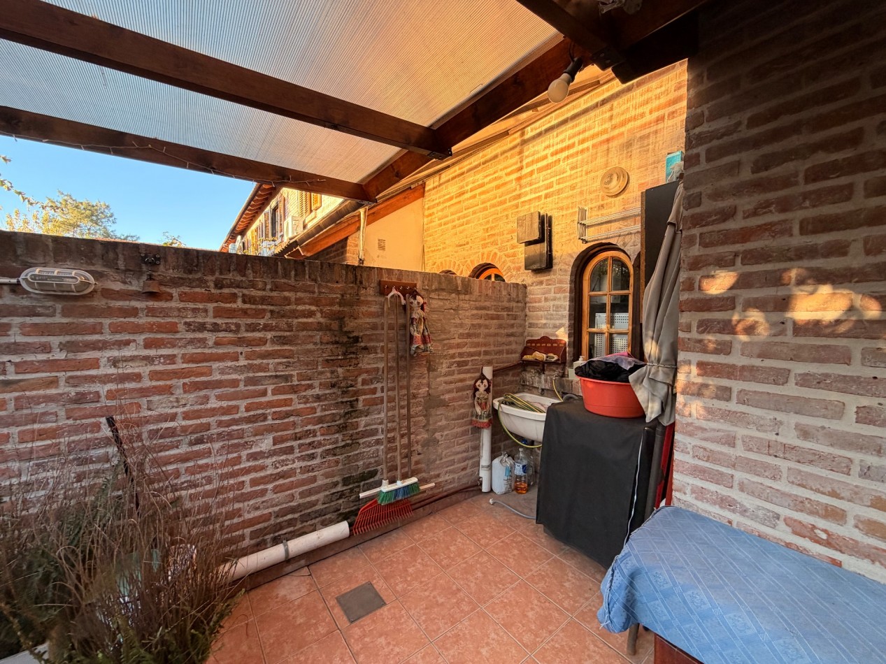 Triplex 4 Ambientes en el Barrio el Solar