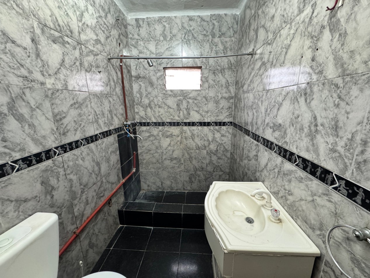 ALQUILER CASA 3 AMBIENTES