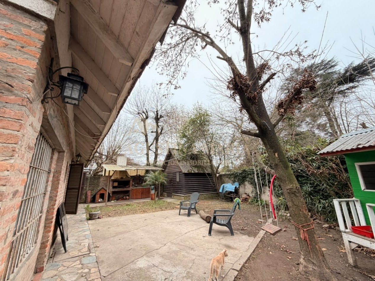  VENTA CASA 4 AMBIENTES DEL VISO 