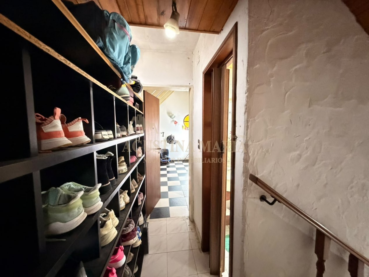  VENTA CASA 4 AMBIENTES DEL VISO 