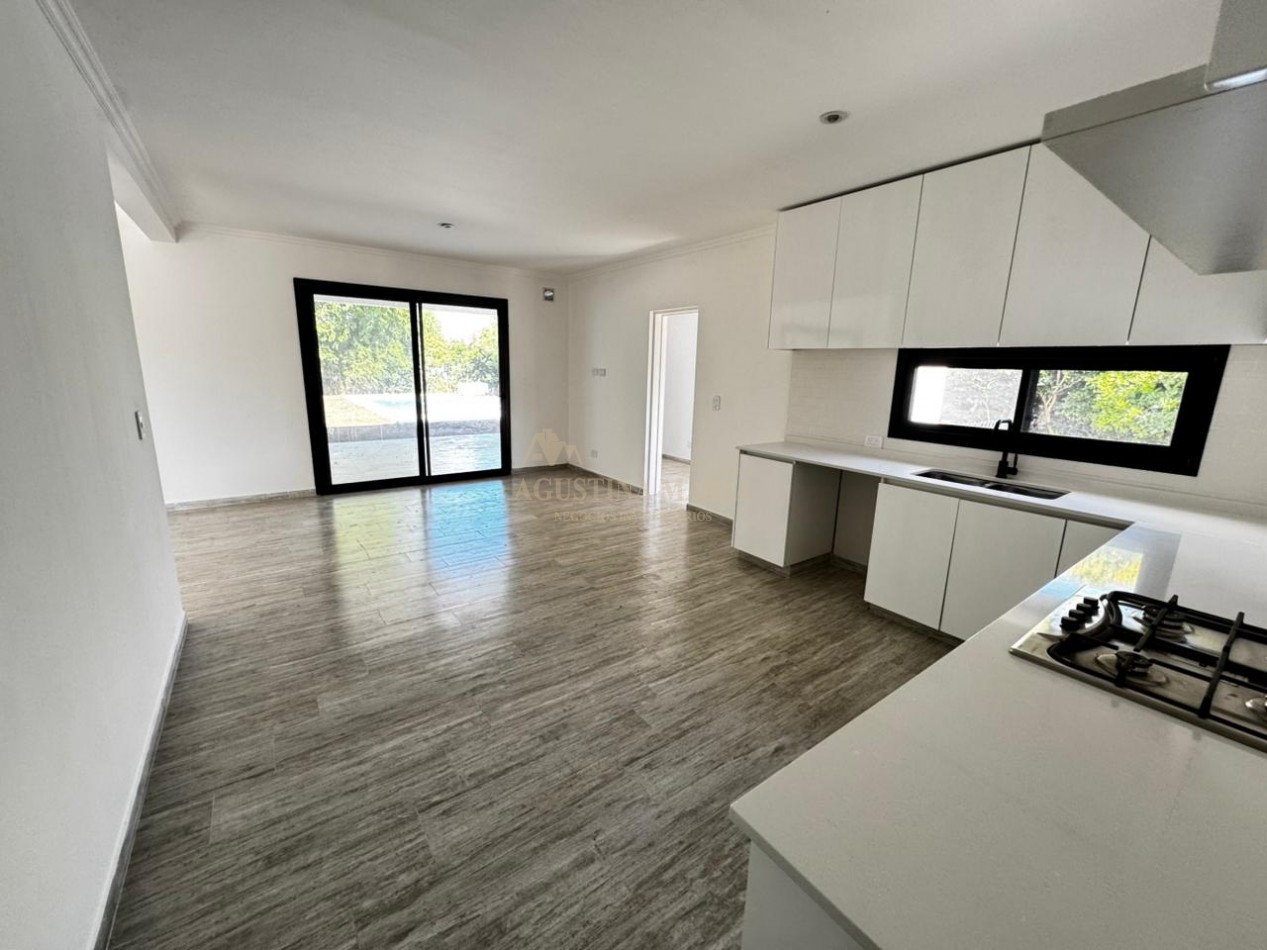 VENTA CASA 4 AMBIENTES SAN MATIAS A ESTRENAR