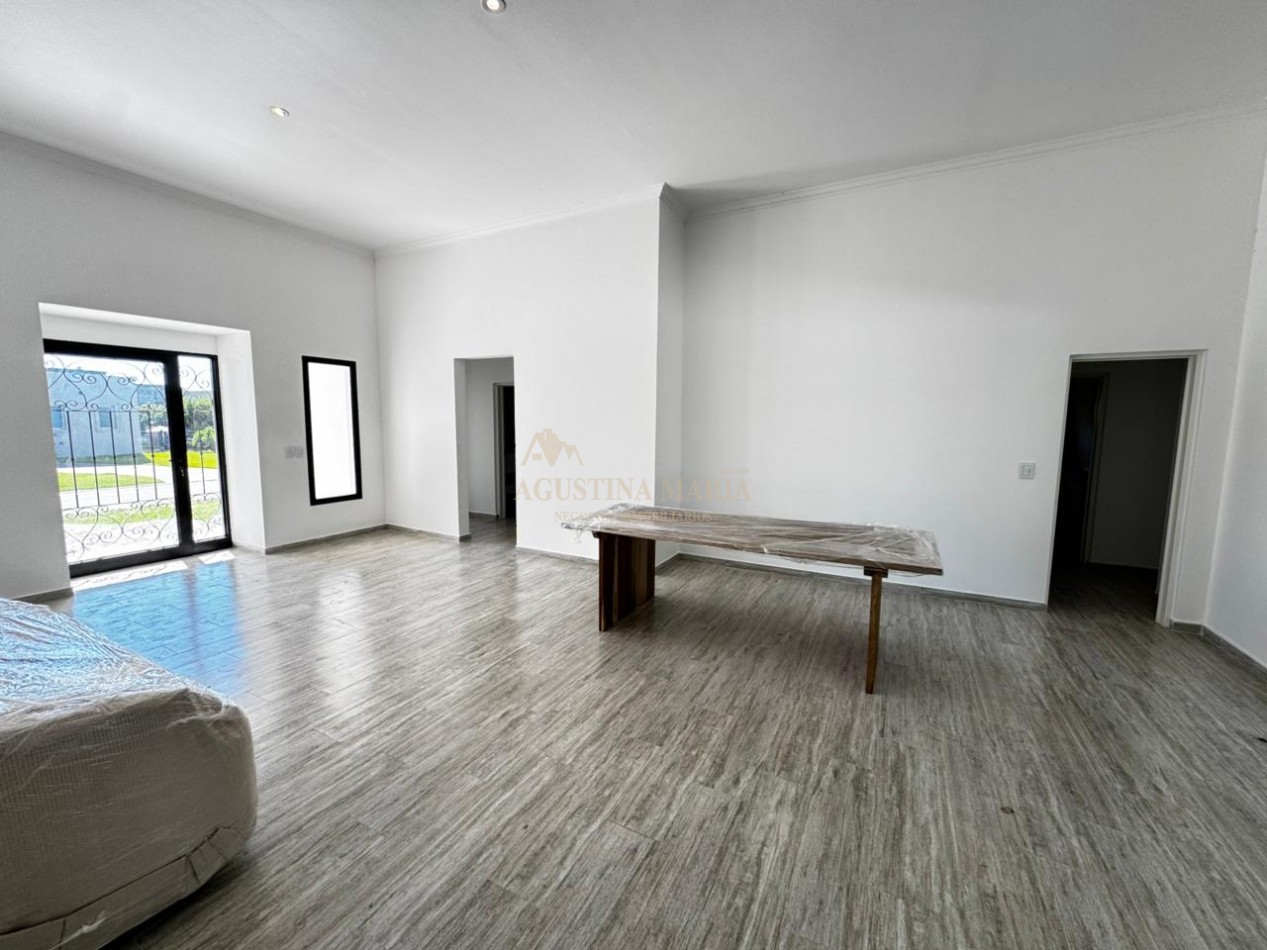 VENTA CASA 4 AMBIENTES SAN MATIAS A ESTRENAR