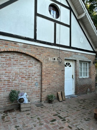  VENTA CASA 4 AMBIENTES 