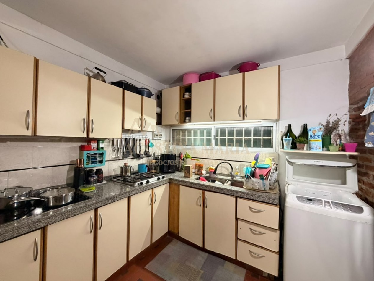  VENTA CASA 4 AMBIENTES DEL VISO 