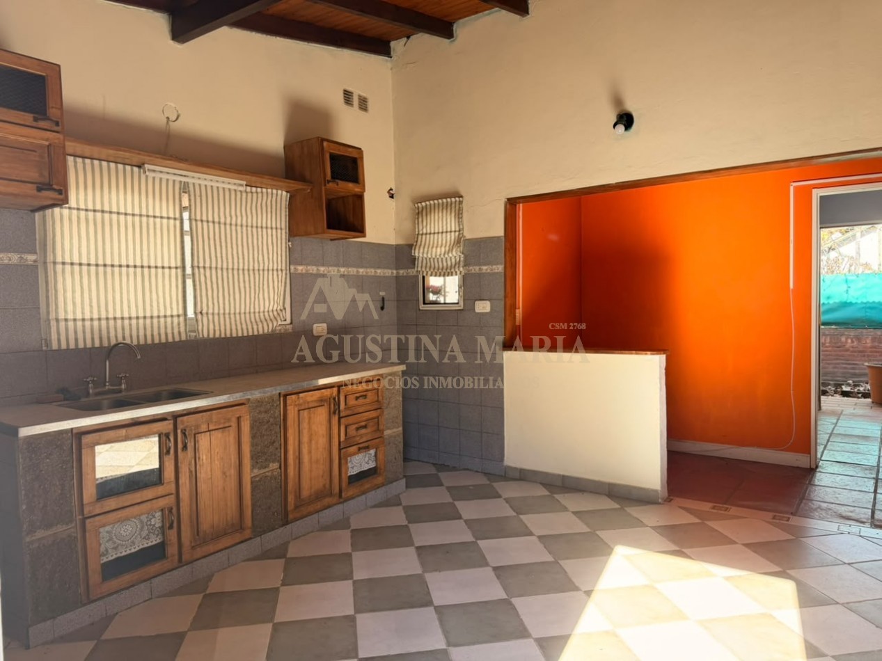 VENTA CASA 3 AMBIENTES BELLA VISTA 