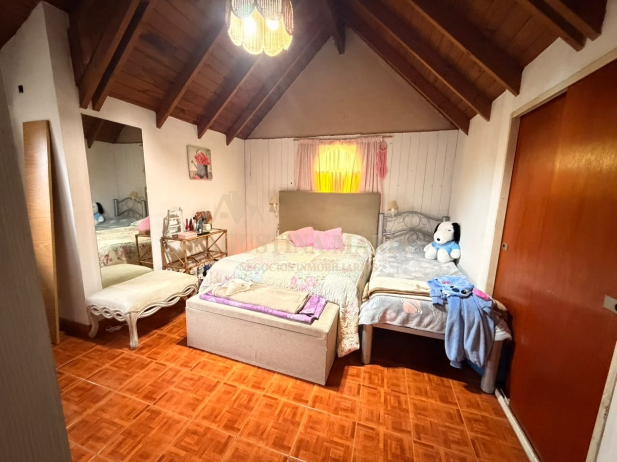  VENTA CASA 4 AMBIENTES DEL VISO 