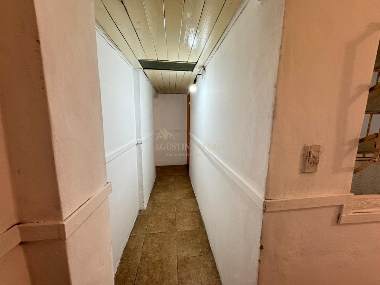 VENTA CASA CON LOCAL JOSE C PAZ