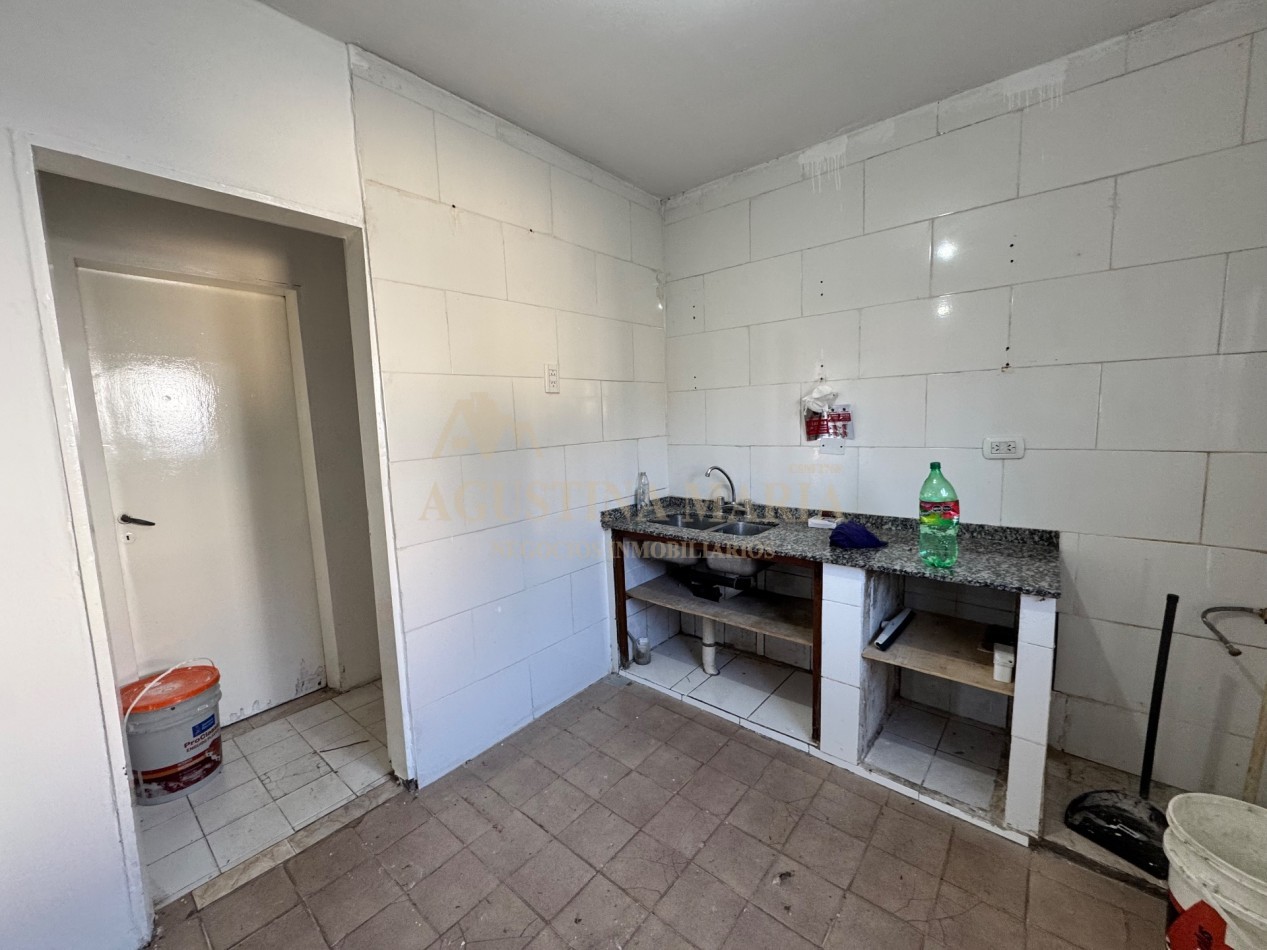ALQUILER CASA 3 AMBIENTES 
