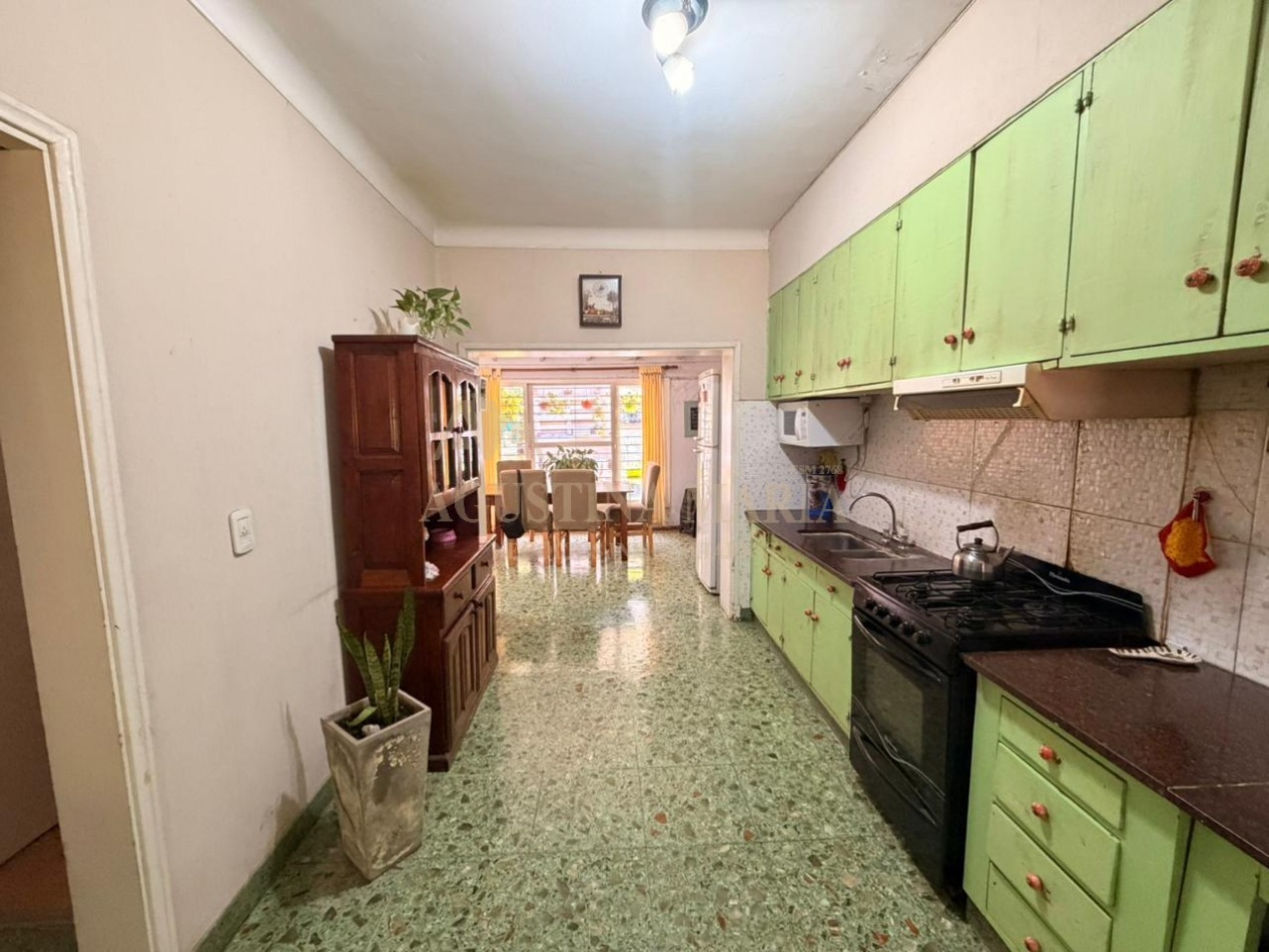 VENTA CASA 5 AMBIENTES - MUÑIZ 