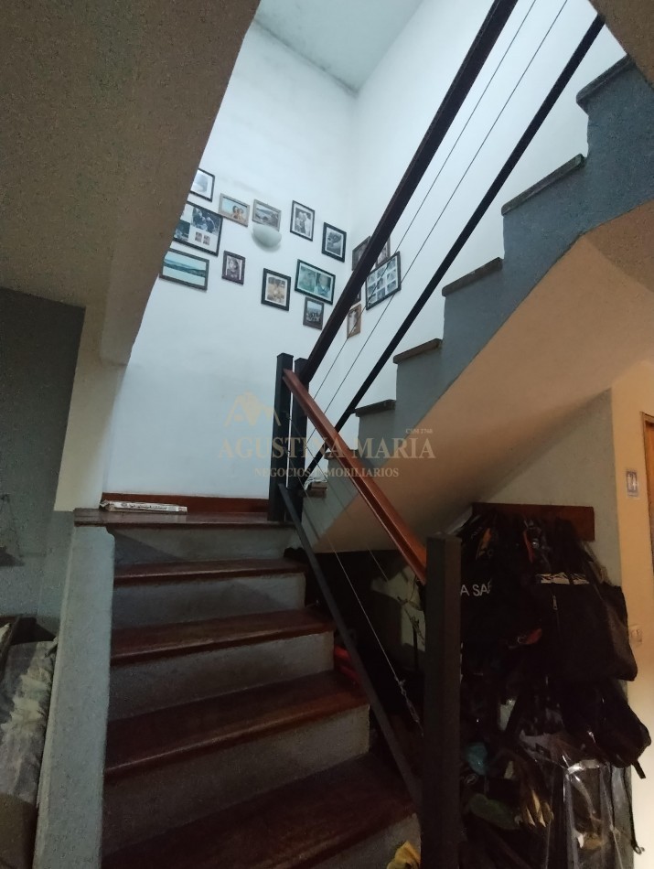 VENTA CASA 4 AMBIENTES MUÑIZ
