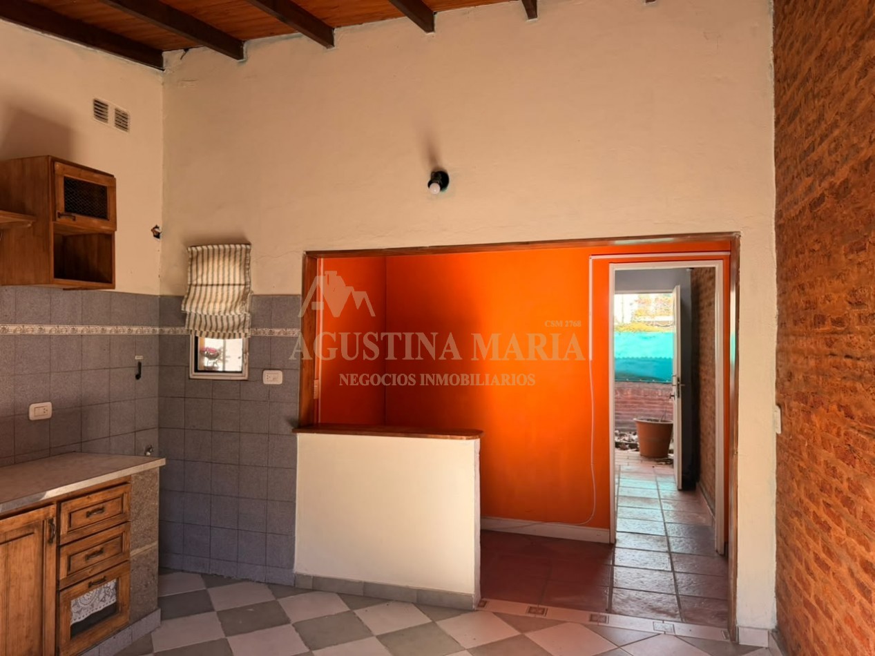 VENTA CASA 3 AMBIENTES BELLA VISTA 