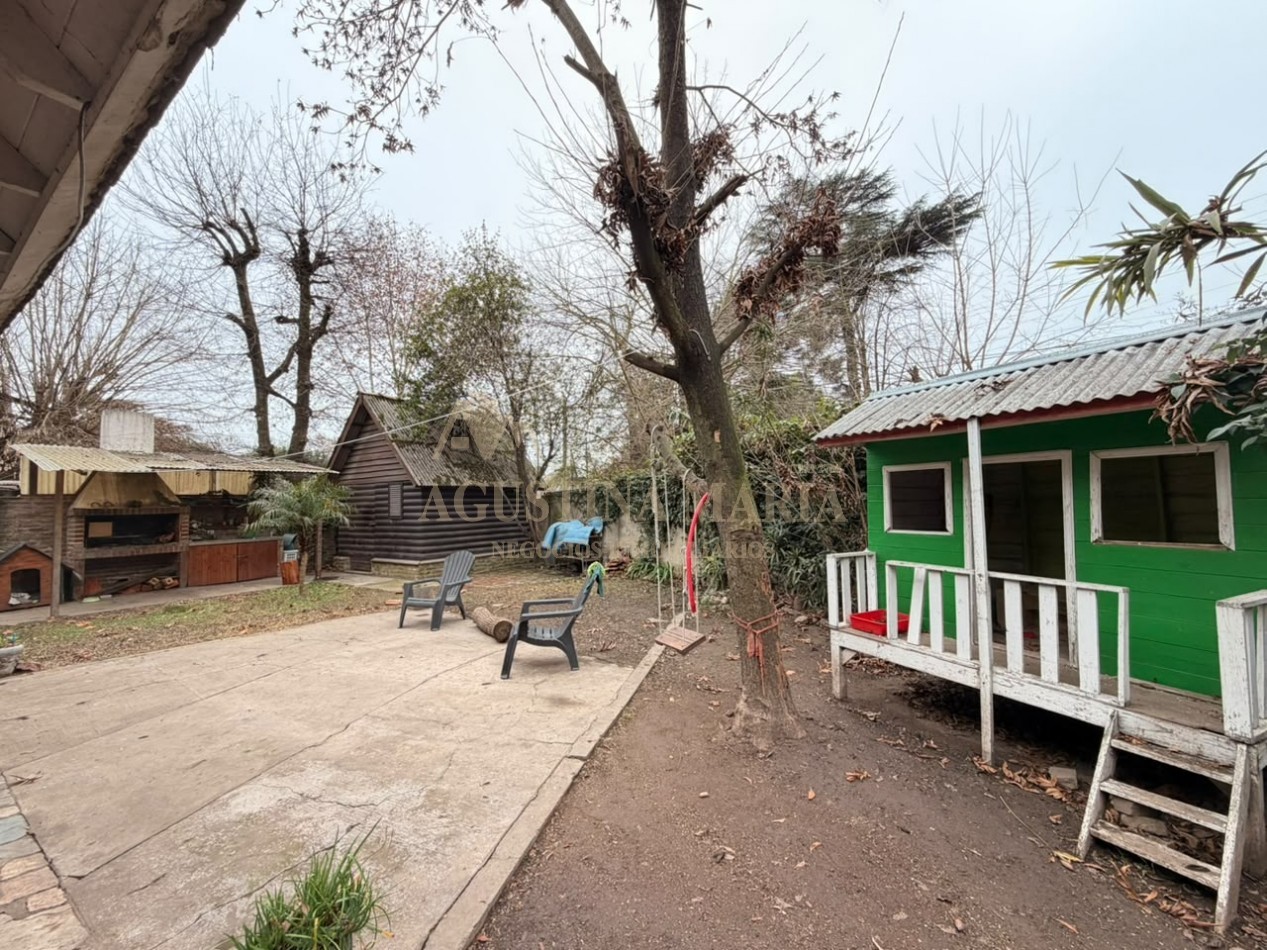  VENTA CASA 4 AMBIENTES DEL VISO 