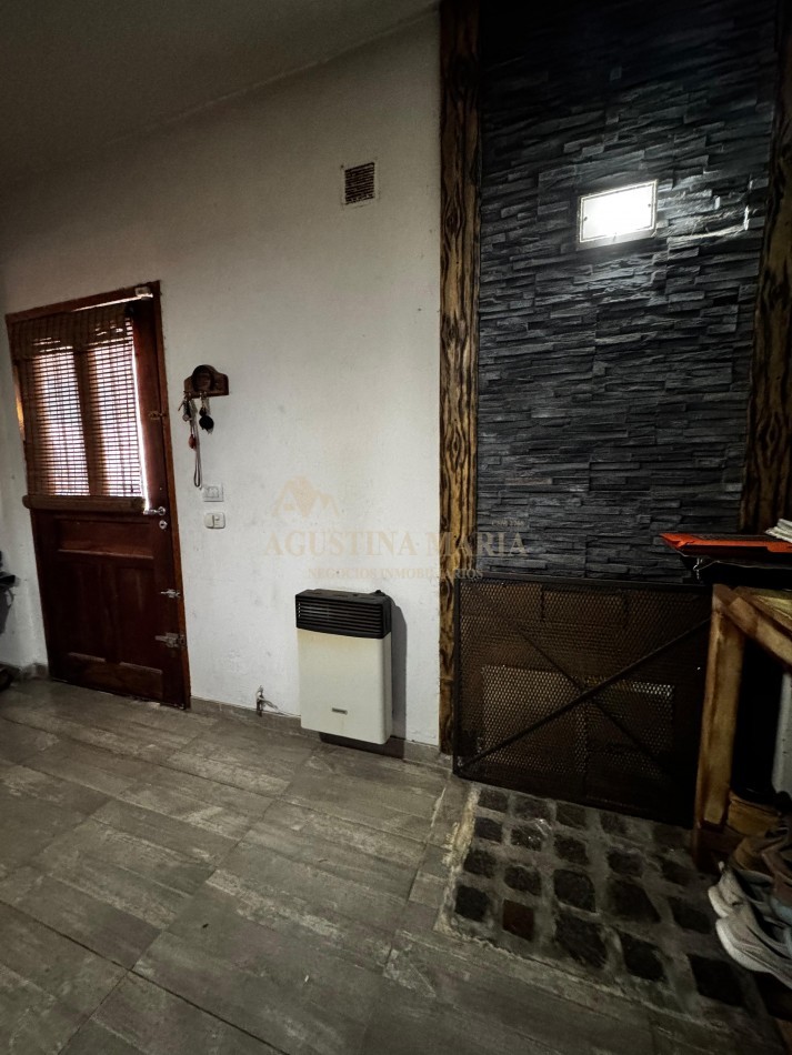 VENTA CASA 4 AMBIENTES MUÑIZ