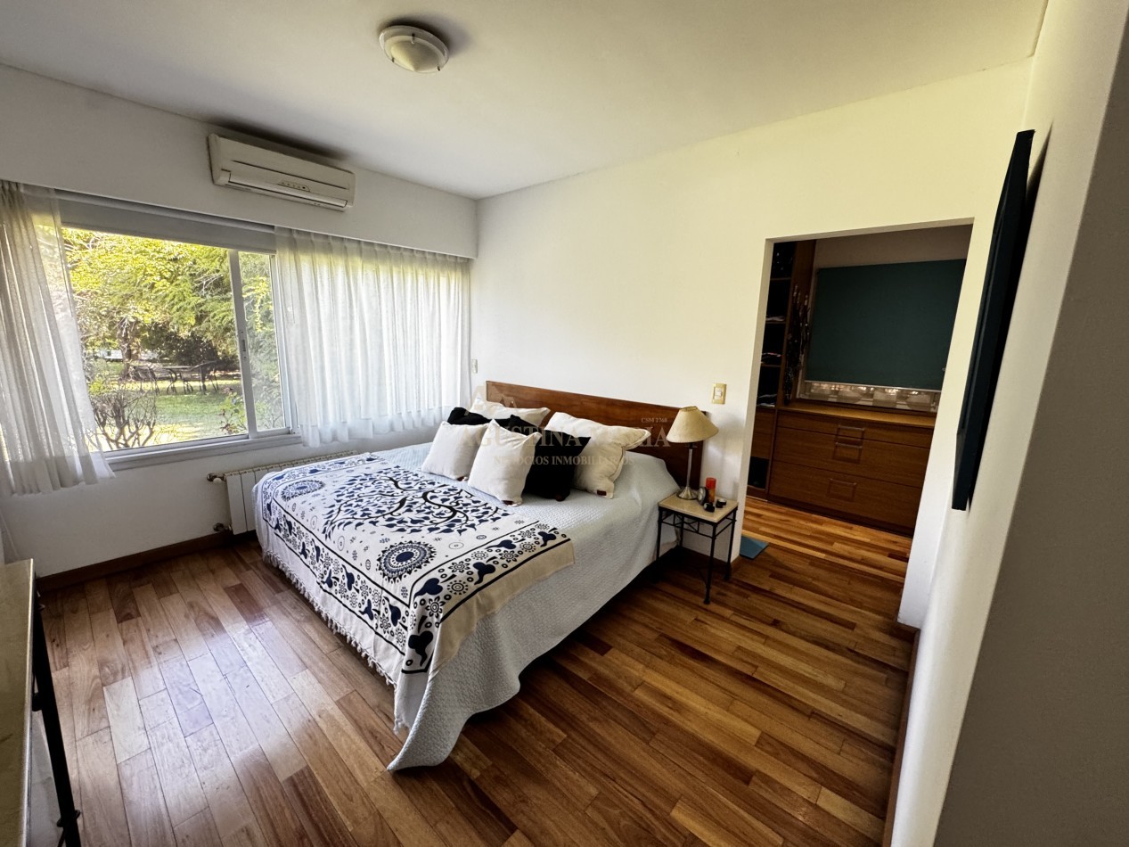 VENTA CASA 4 AMBIENTES ALTOS DE MANZANARES
