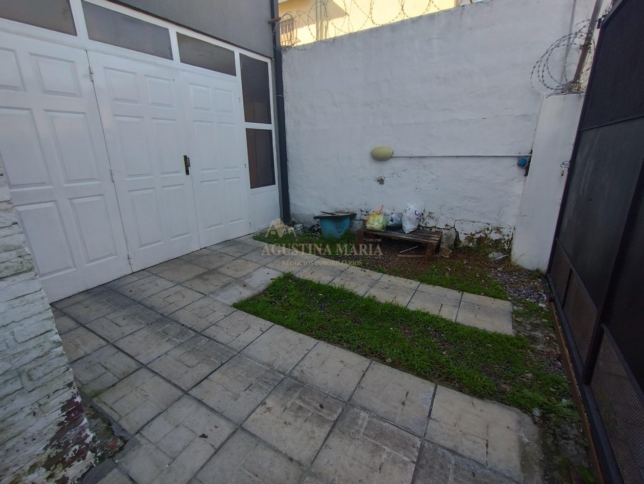 VENTA CASA 4 AMBIENTES MUÑIZ