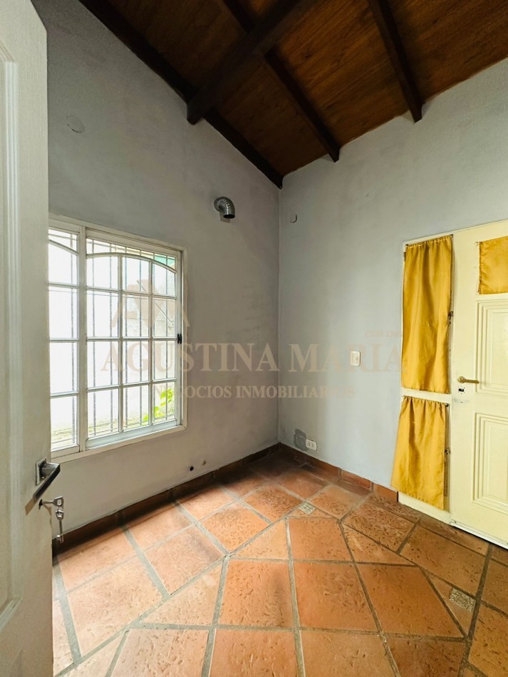 VENTA CASA 3 AMBIENTES BELLA VISTA 