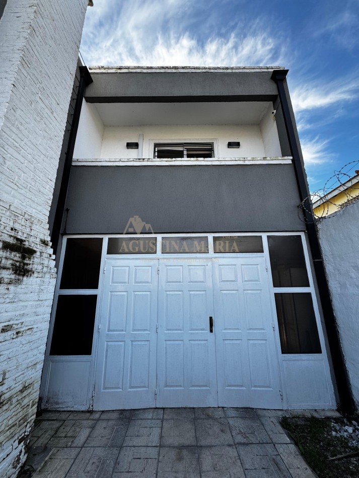 VENTA CASA 4 AMBIENTES MUÑIZ