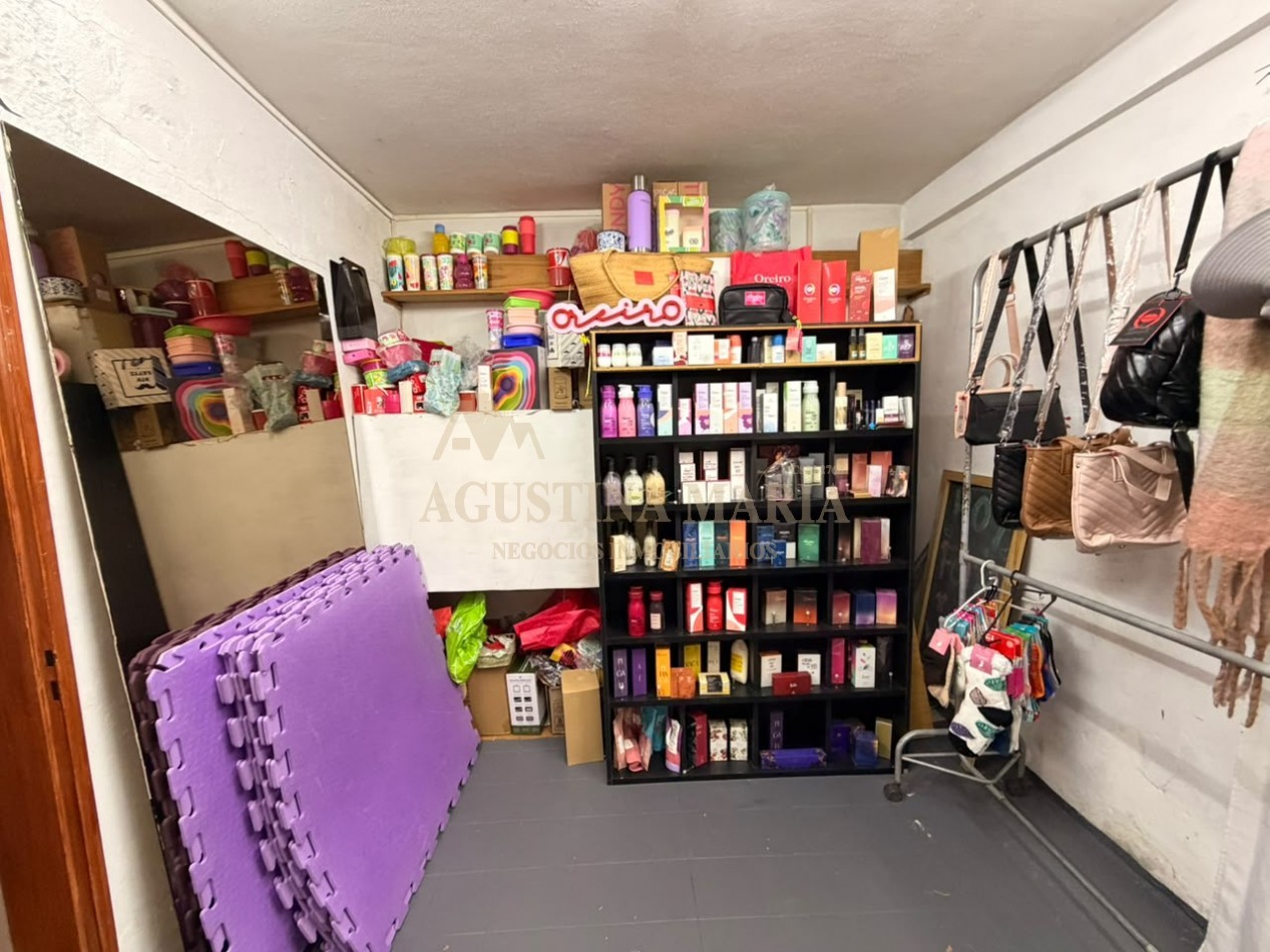  VENTA CASA 4 AMBIENTES DEL VISO 