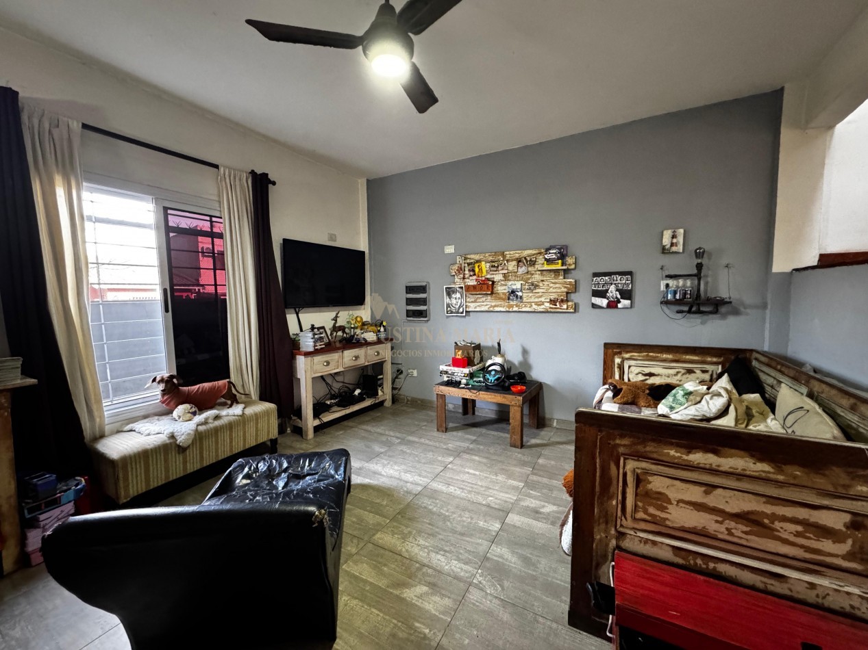 VENTA CASA 4 AMBIENTES MUÑIZ