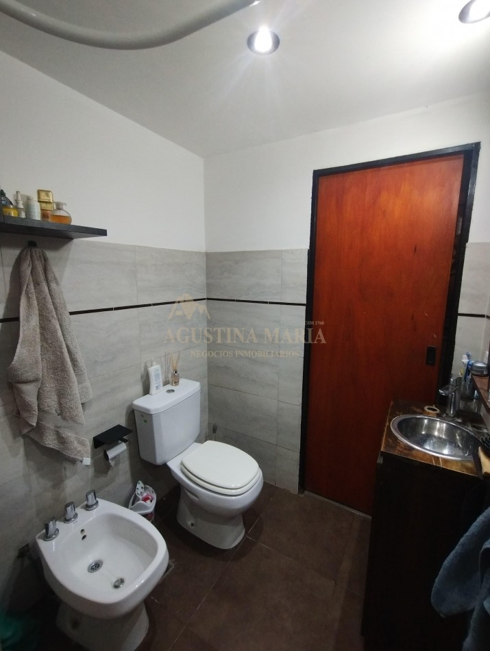 VENTA CASA 4 AMBIENTES MUÑIZ