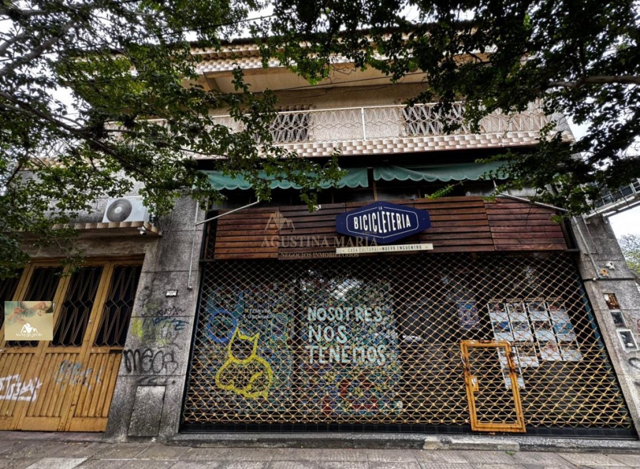 VENTA CASA CON LOCAL  ITUZAINGO